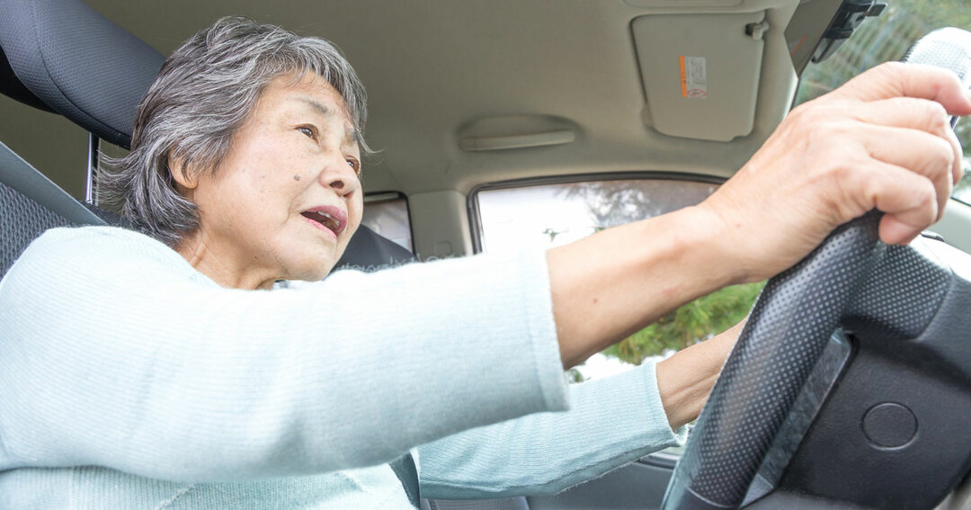 運転好き84歳母が認知症に 免許返納を画策する息子の苦悩 News Analysis ダイヤモンド オンライン