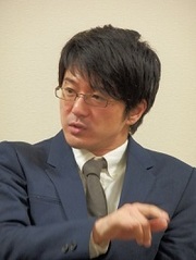 伝統産業であっても、伝承産業ではいけない革新を追い続けることこそ日本酒の伝統だ