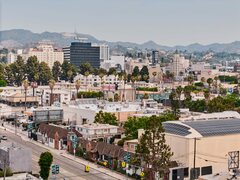 ハリウッドの基幹産業はハリウッドを去るのか