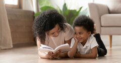 「読み聞かせ」苦手な子にもラクにできる7つの方法