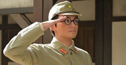 15分で3週間飛んで2年後…「展開早すぎ」な第53回、“乙幹”嵩に何が起きた？【あんぱん第53回レビュー】