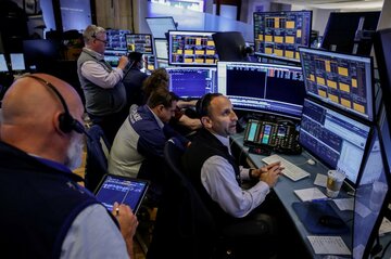 バブル生みやすい米株市場、受け流すのも得意