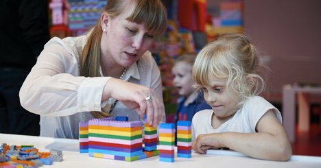 なぜ、レゴはファン主導のユーザーイノベーションに成功したのか