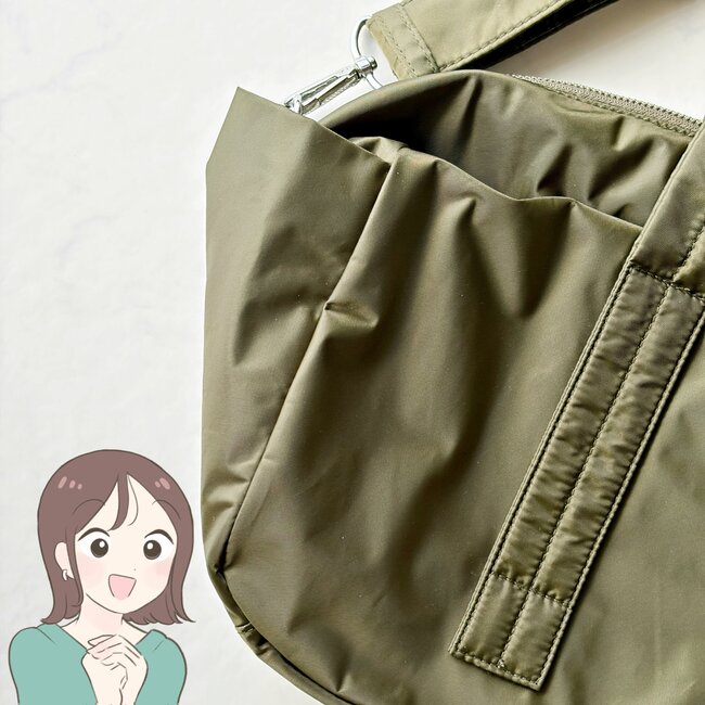 2泊分の荷物が入った！GUの“ガバッと開く大容量バッグ”が優秀すぎる！「友達にも褒められた」「軽くてたくさん入ります」《購入レビュー》
