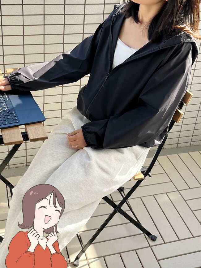 「3枚持ってます」「毎日使い倒したい」ユニクロの“着る日焼け止め”が軽くて着心地がいい…！「カバンに常備できるのが嬉しい」