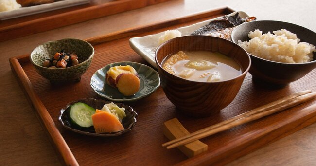日本食が「筋力低下予防」につながる？日本人中高年の食生活調査の結果