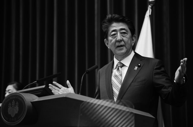 安倍晋三首相