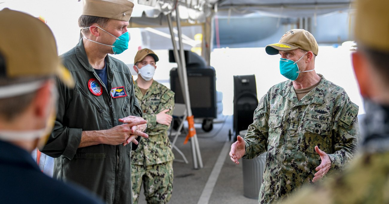 米空母 コロナ艦内感染 で露呈 日本の水際対策を阻む 聖域 田岡俊次の戦略目からウロコ ダイヤモンド オンライン