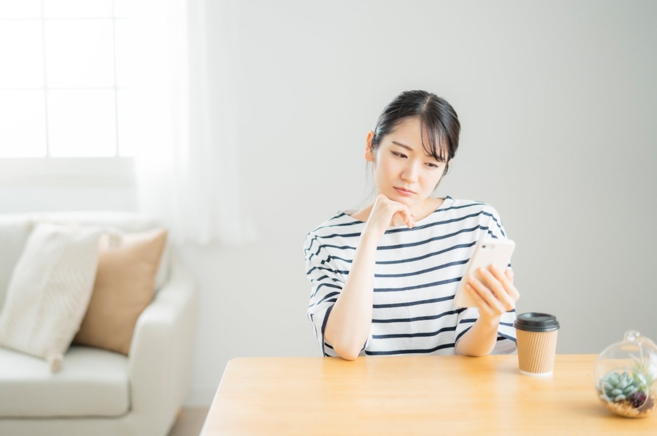 【確かにそうだ】「実は影で避けられる人」の特徴が納得すぎる