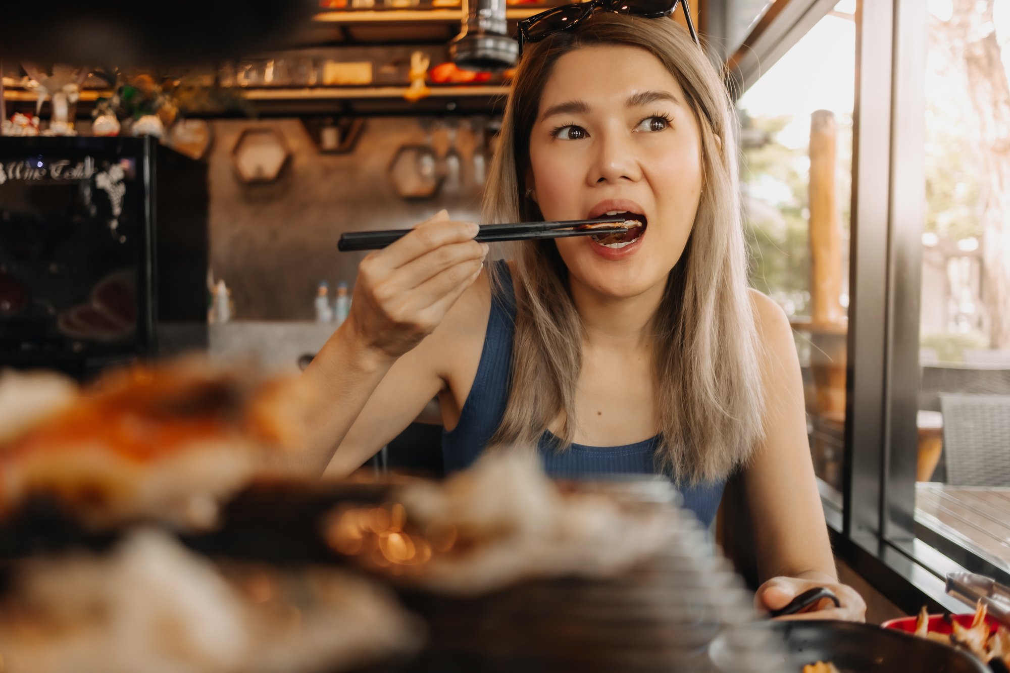 50歳以下の大腸がんリスクを高める食べ物とは?高齢者との比較で検証