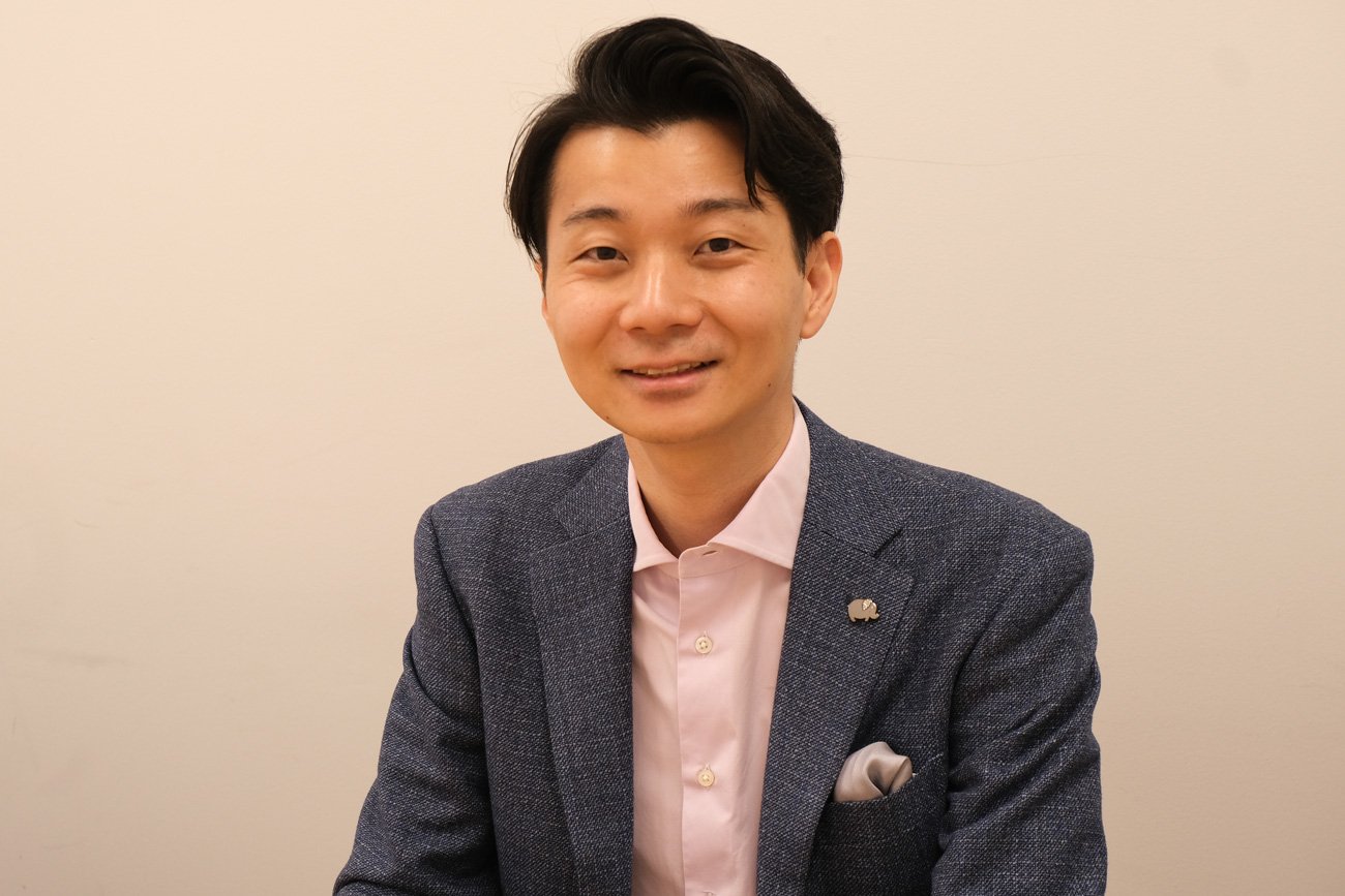 心理コミュニケーションアドバイザーの伊庭和高氏