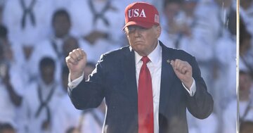 米政権、経済成長を約束する新たな姿勢を模索