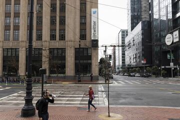 ツイッター社内に広がる不満や怒り、離職の動きも