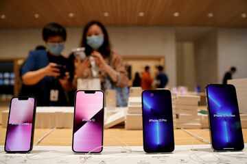 iPhone、中国でシェア首位　2カ月連続