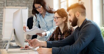 人は「見られる」と生産性が上がる。4つの理由とは?