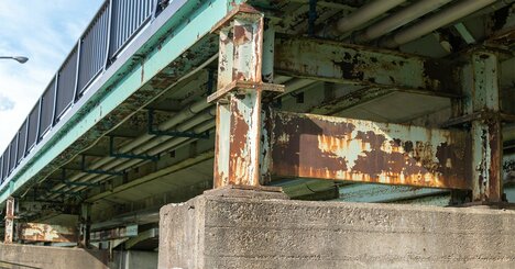 ガソリン暫定税率の廃止に歓喜するドライバーが知らない「恐ろしい事実」