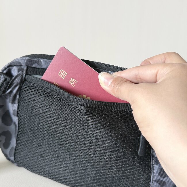 【グローバルワーク】お出かけのたびに使っています！2990円の「ポケットたくさんバッグ」想像以上に収納できてビックリ…！《購入レビュー》