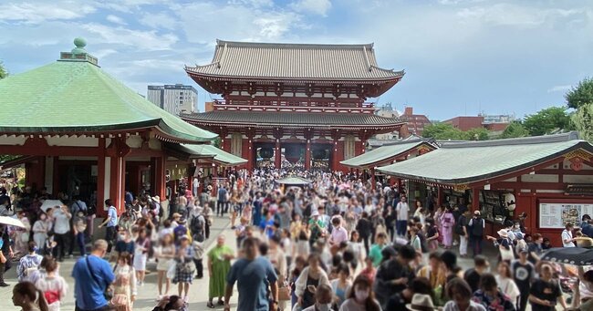 「迷惑電話の報復か」中国人観光客が日本人の“塩対応”に困惑…処理水問題とは別の根深い理由