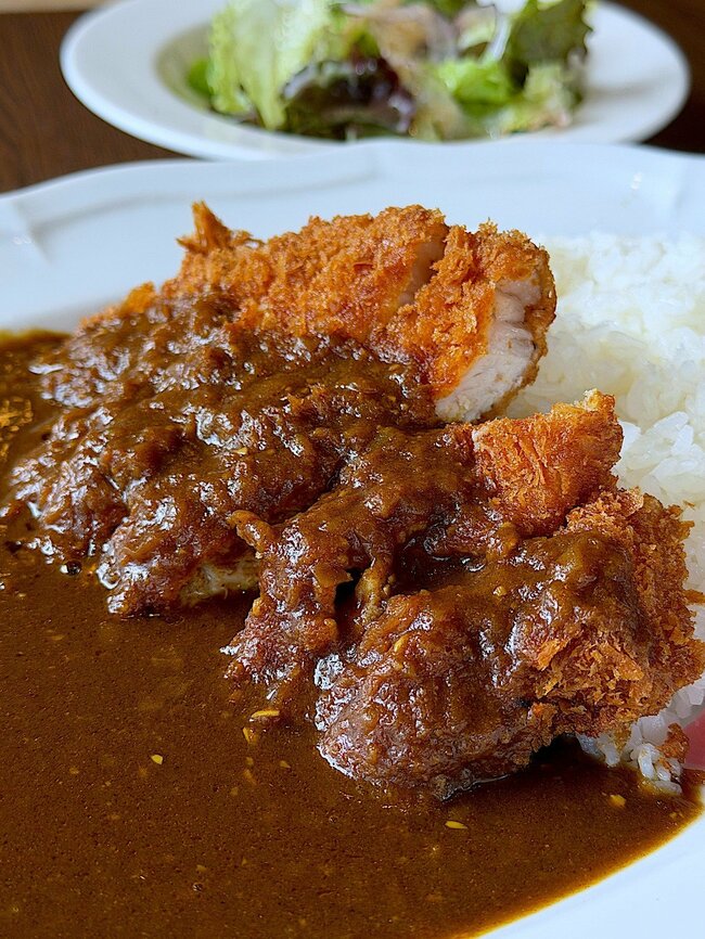 「ダントツに美味しい」ロイヤルホストの“平日限定ランチ”味もボリューム大満足！「想像の1.5倍くらいあって驚愕した」「さすがはロイホだわ」《実食レビュー》