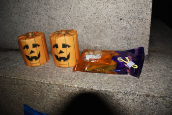 山口組のハロウィーンに夢中な子供たち、見守る神戸市民の複雑な心境(下)