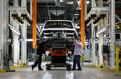 テスラになれない米EV新興企業、行く手に難路