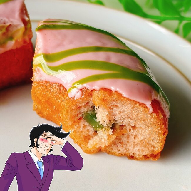 「パクパク食べれちゃう」「完成度高い」スタバの“ふんわりスイーツ”美味すぎてホッペ落ちそう！「かわいいし好きな味だあ」