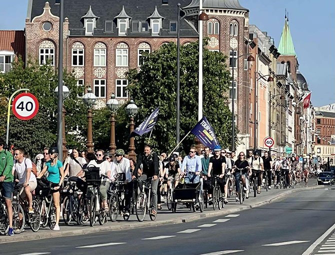 「16時台に帰宅」が当たり前…それでも日本の2倍稼ぐ、北欧デンマークのゆるく働いて豊かになる謎