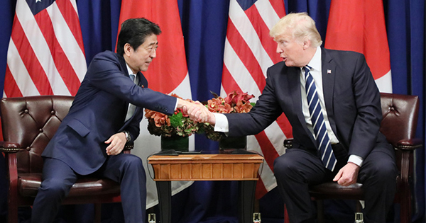 トランプは北朝鮮安保の見返りで日本にどんな経済的譲歩を迫るか