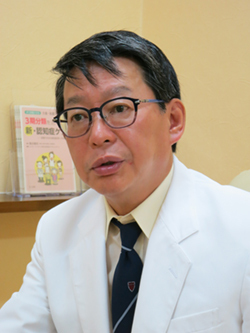 カリスマ経営者が認知症に!会社が迎える悲惨な末路