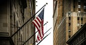 2024年米経済「軟着陸」に現実味、インフレ率2％台に低下し失業率3.7％と中立水準に接近