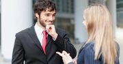 【人気芸人もよく使う】「場をもたせるための雑談」で一番役立つ“便利ワザ”