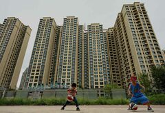 中国の銀行に迫る不良債権　消えたローン保証