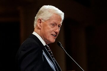 米共和党、クリントン元大統領を議会侮辱罪で告発の構え