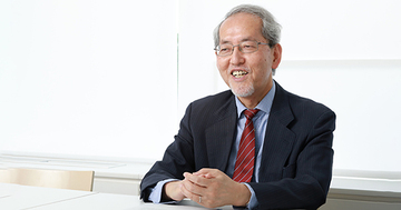 文理融合型の教養教育をベースに理論と実践、課題解決力を育成する