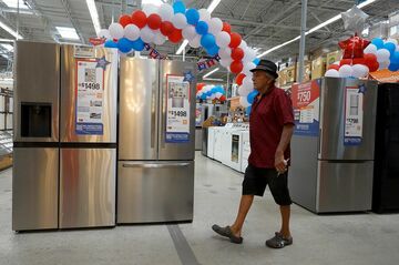 FRBのインフレ退治、道のりまだ遠く