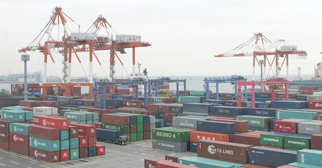 物流コストの上昇圧力は「天井知らず」!?燃料費高騰＆国際物流は大混乱