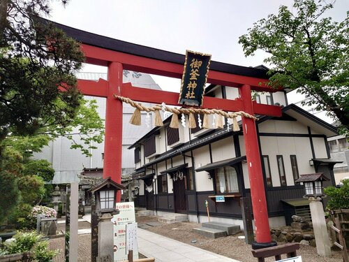 東日本大震災を予言した「四口の神釜」とは？世にも奇妙な日本の遺構をめぐる旅