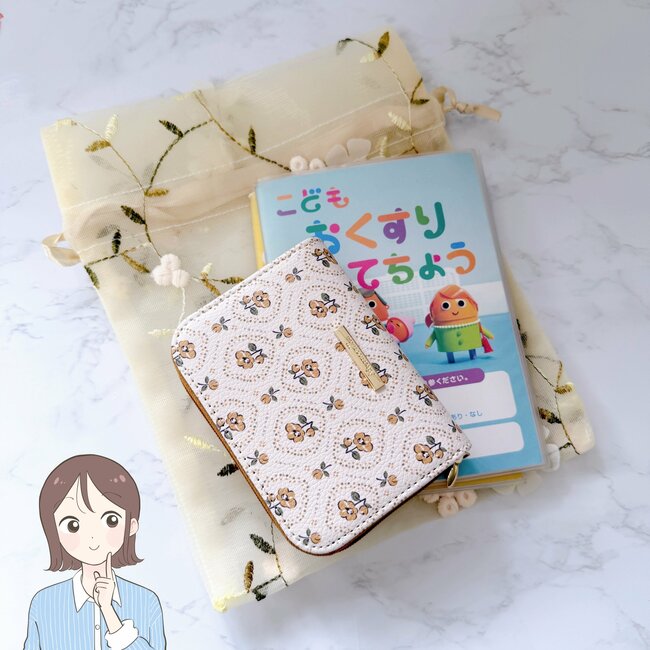 思わず全種類まとめ買いしちゃった！セリアの「華やかポーチ」がロマンチックすぎるんだけど…！《購入レビュー》